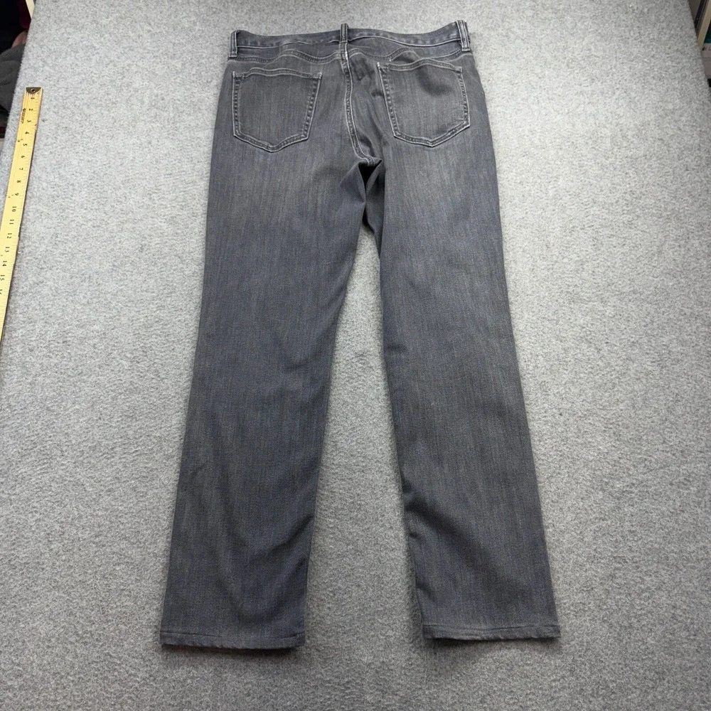 Banana Republic Traveler Jeans 32x29 Gray Straight Fit Stretch‎ Soft Denim